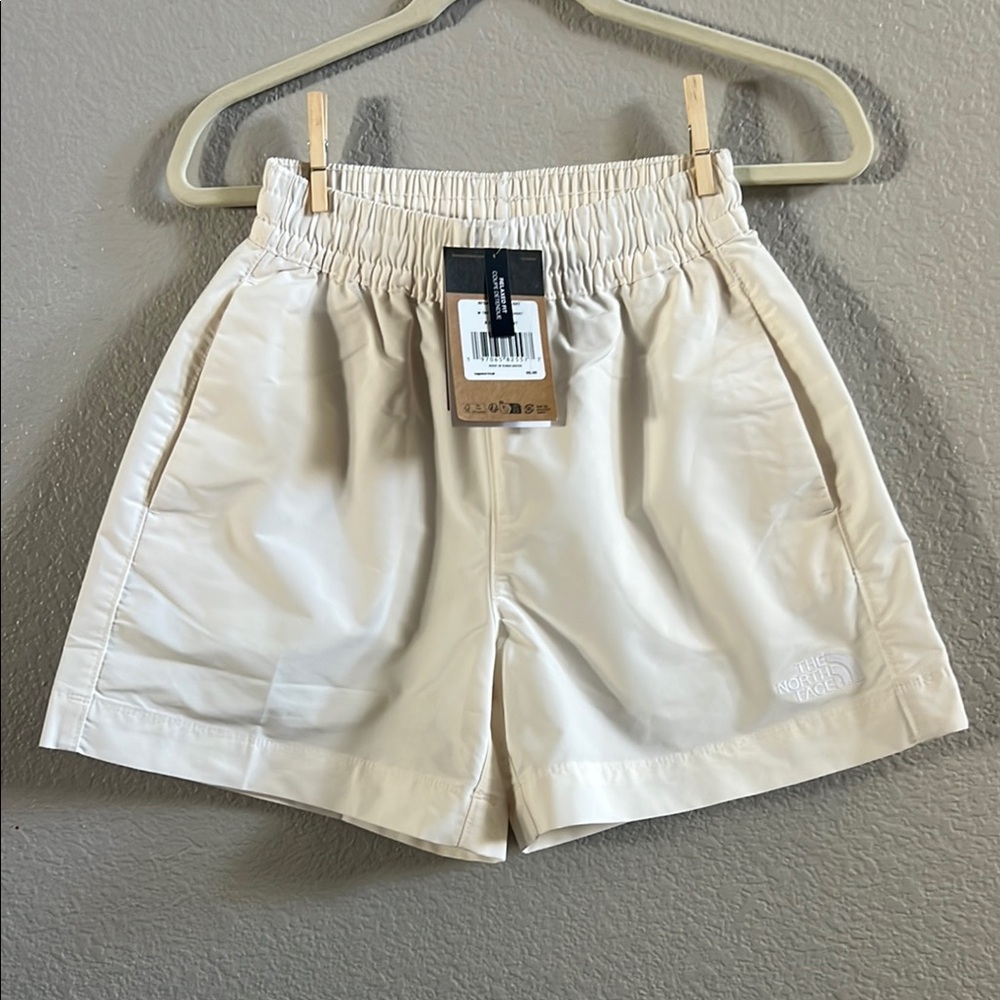 North Face Beige Elastic Waist Shorts Size XS